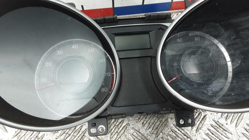 Приборная панель Хендай ай Икс 35