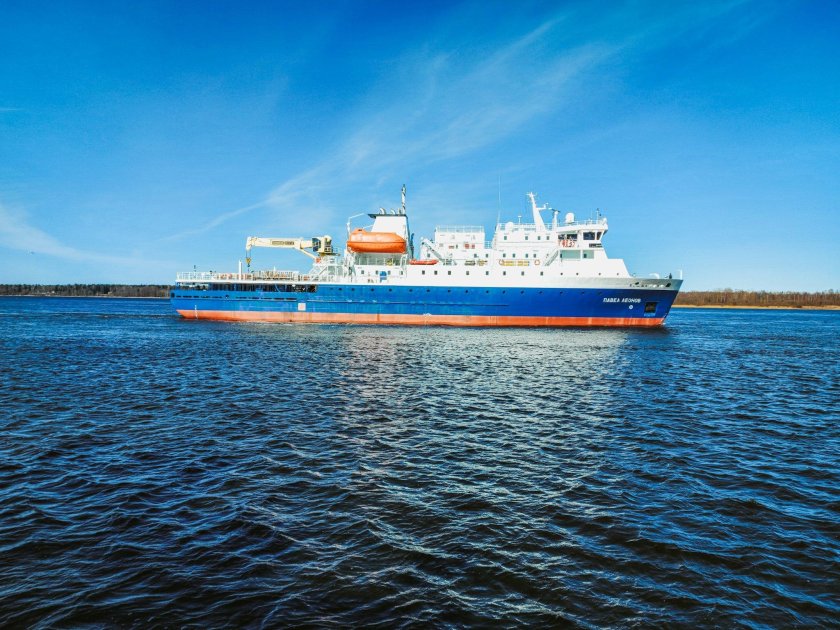 Павел Леонов судно