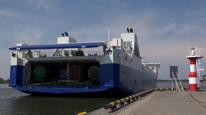 Механик Ярцев судно