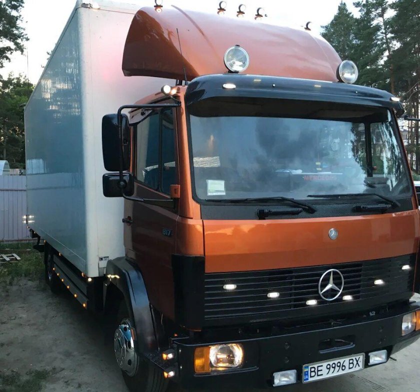 Мерседес 817