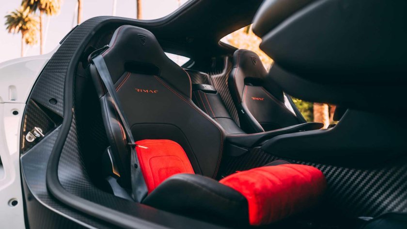 Rimac nevera интерьер