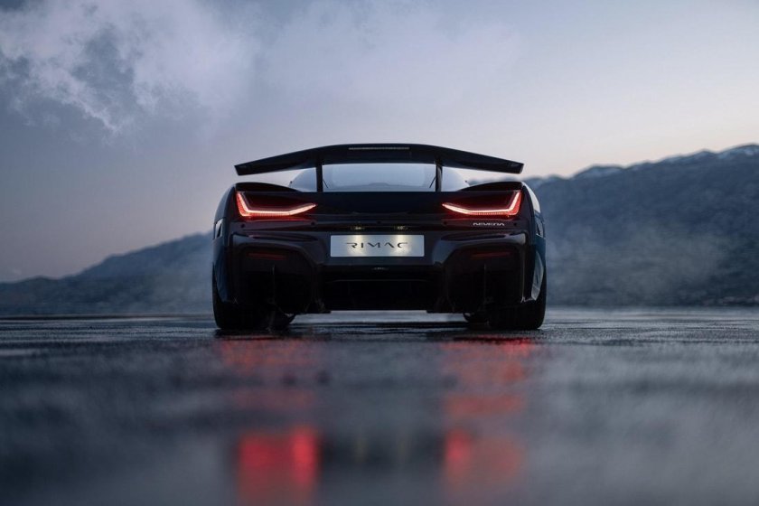 Машина Rimac nevera