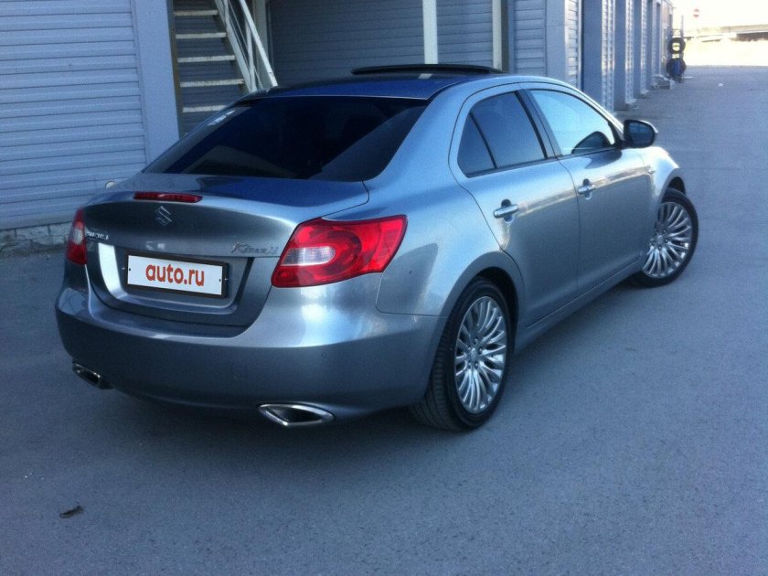 Suzuki Kizashi 2010