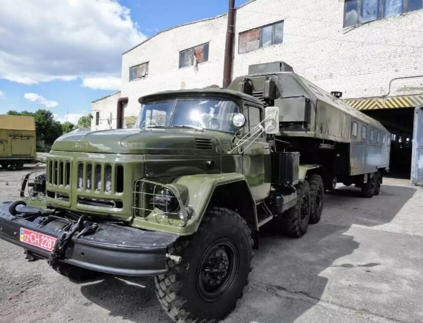 ЗИЛ 131 военный
