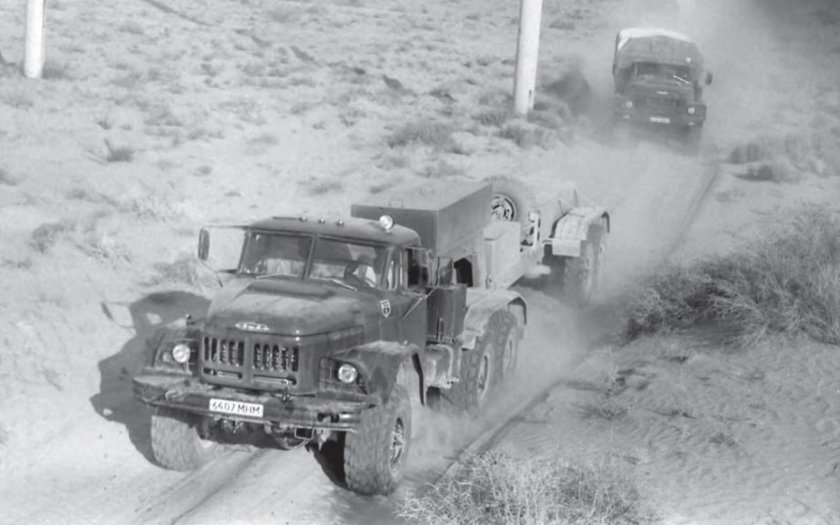 ЗИЛ 137 бортовой