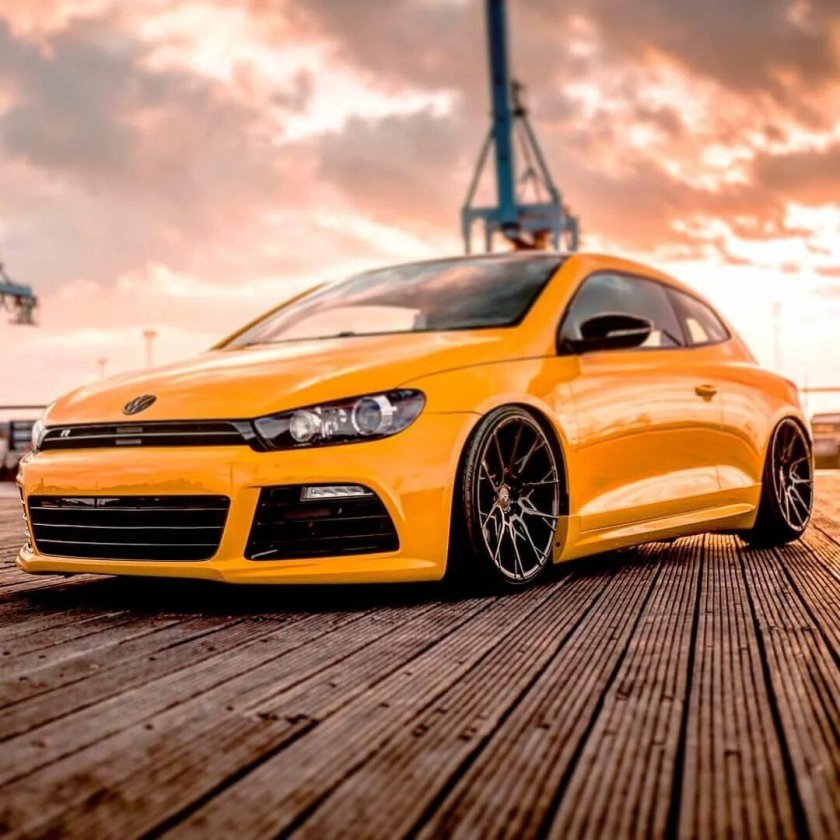 Сирокко Фольксваген оранжевый