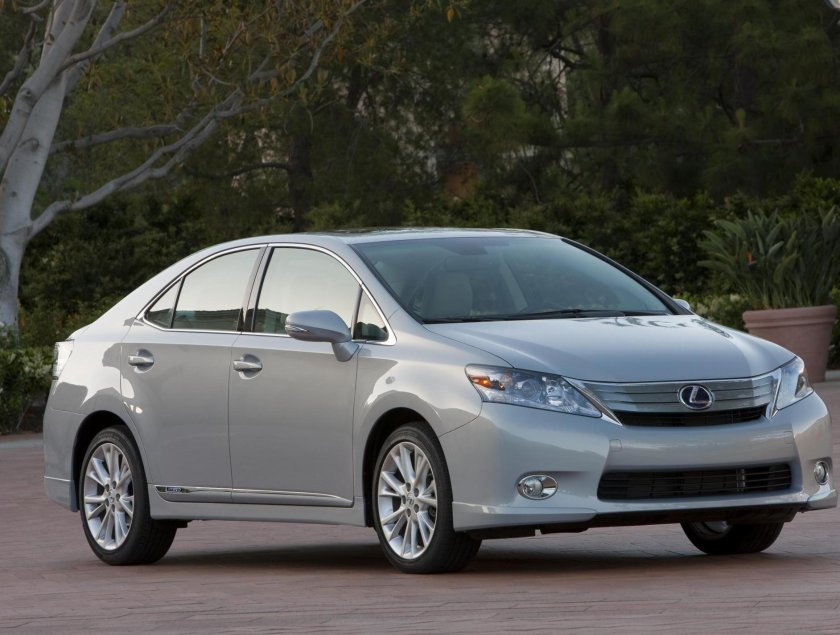 Lexus hs250h 2010