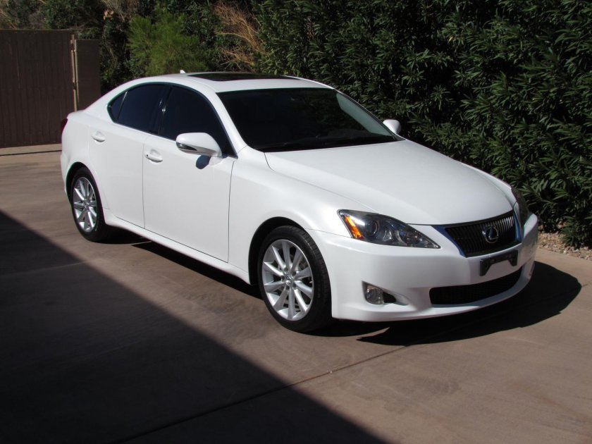 Лексус ИС 250 2009