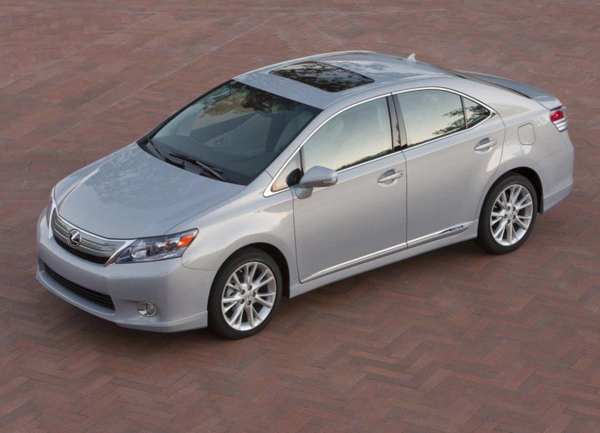 Lexus hs250h 2010