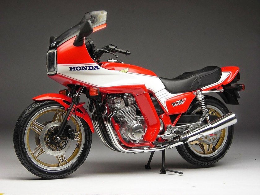 Honda CB 750 f2