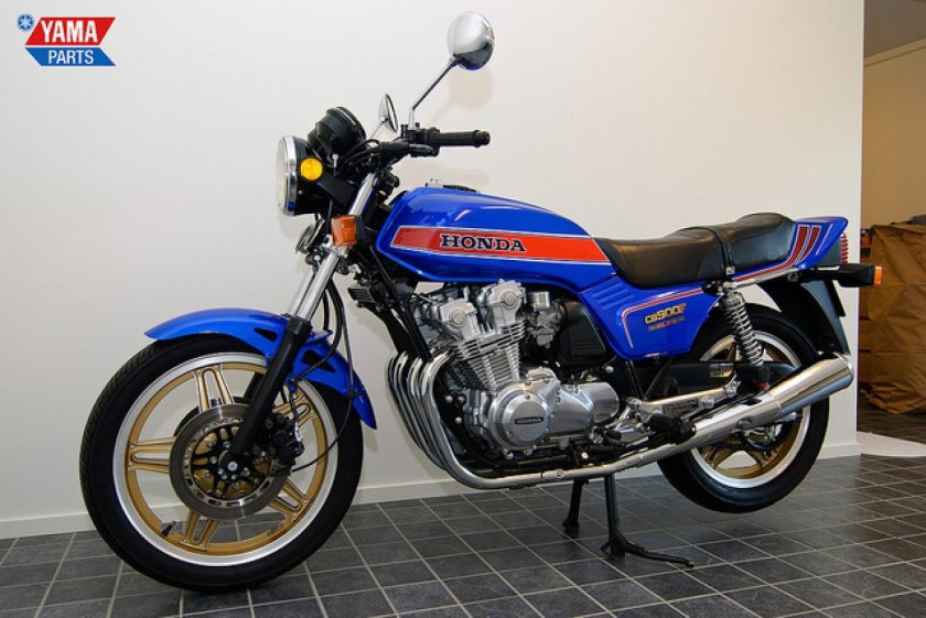Honda CB 900