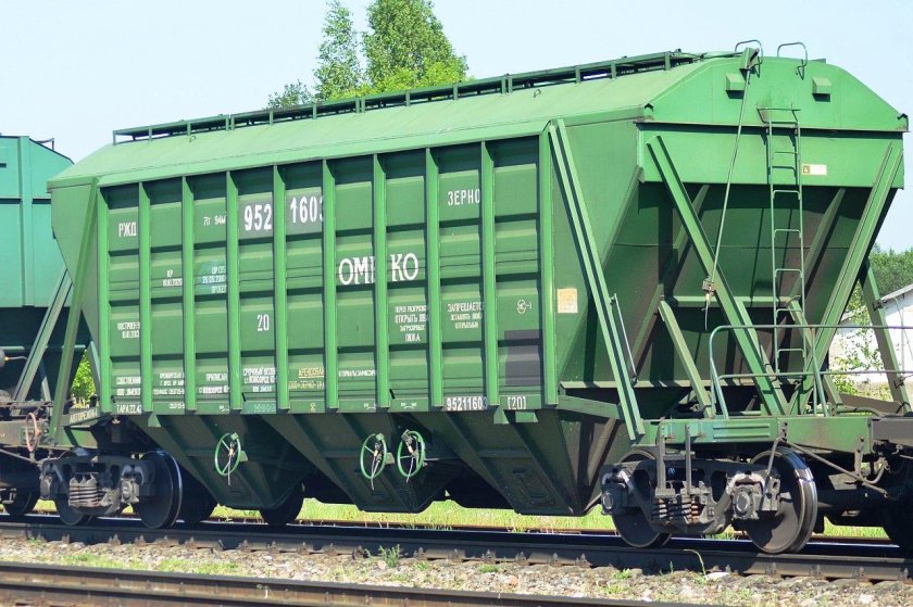 Вагон хоппер зерновоз