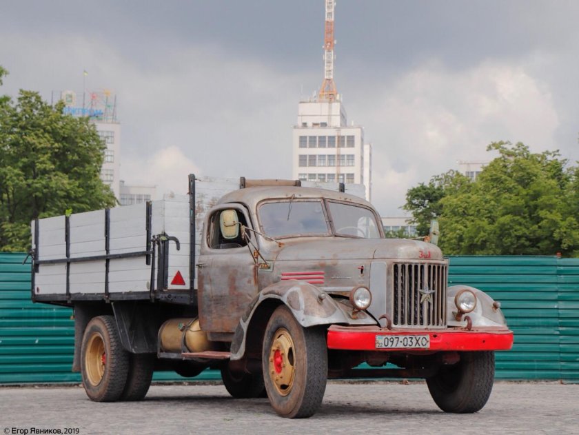 ЗИЛ 164 бортовой