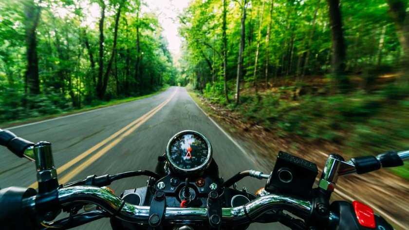 Лето мотоцикл