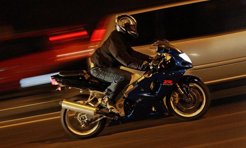 Водитель мотоцикла