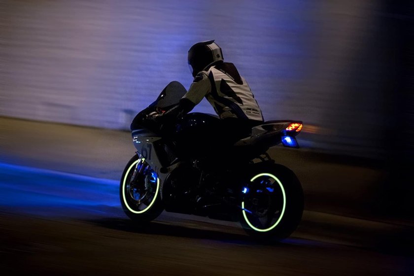Мотоцикл с подсветкой