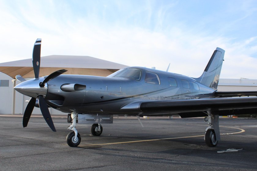 Самолет Пайпер m600 SLS