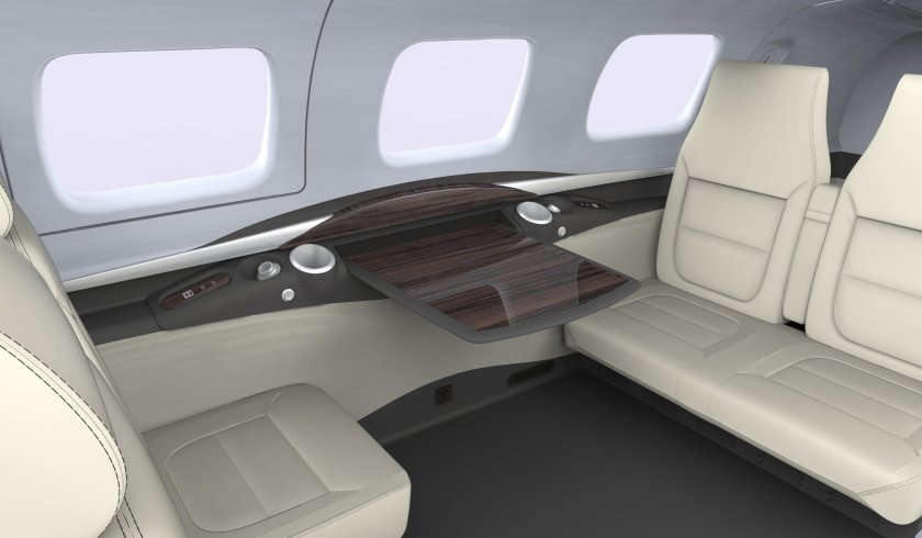 Самолет Piper v 500