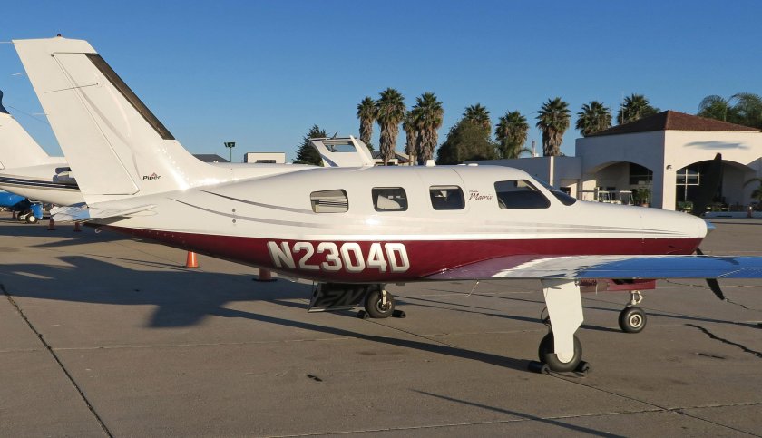 Самолет Пайпер Малибу