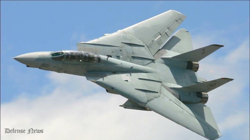 Самолет f-14a Tomcat