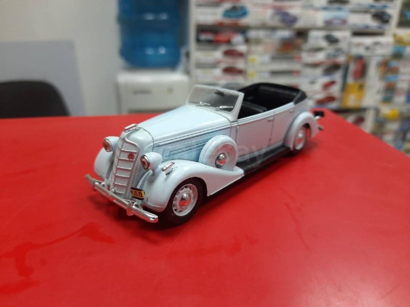 ЗИС 102 ДЕАГОСТИНИ