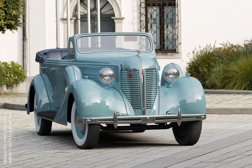 ЗИС 102 Фаэтон