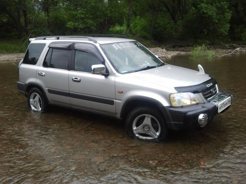 Хонда Церва 2000