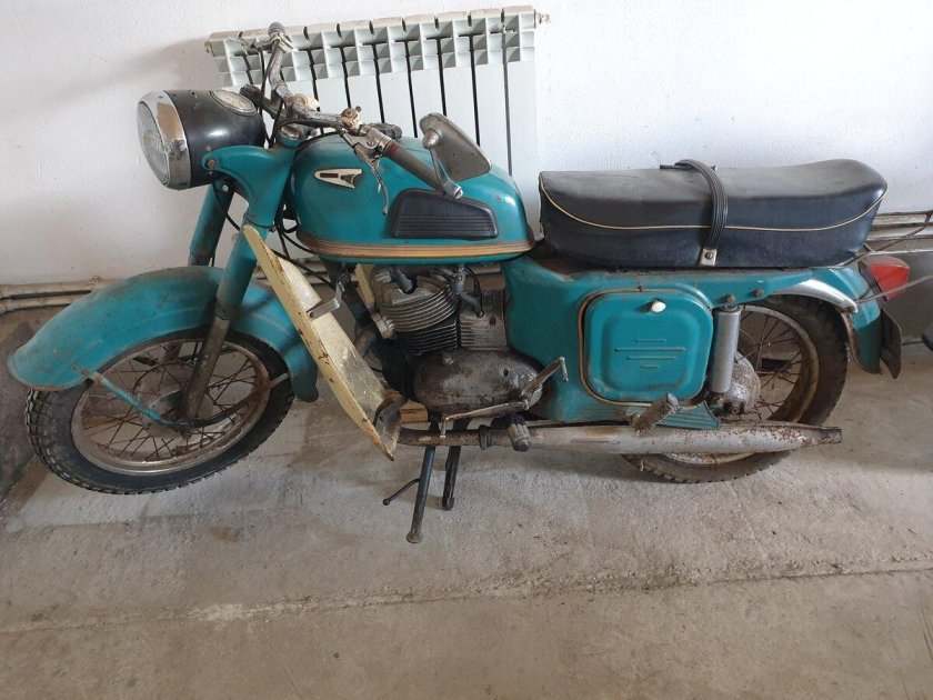 Ковровец к-175