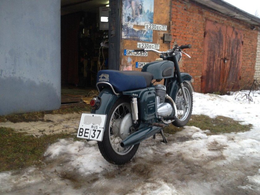 Мотоцикл Восход Ковровец