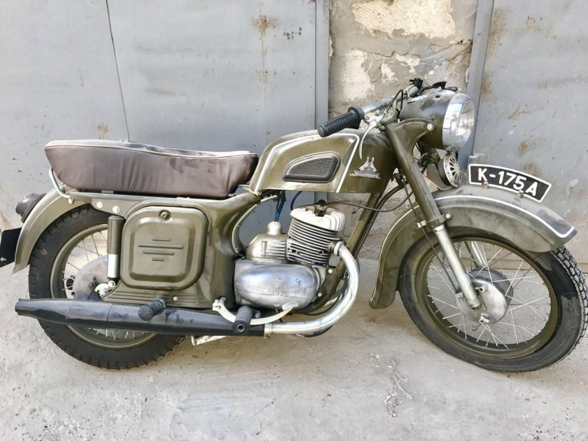 Мотоцикл Восход 175