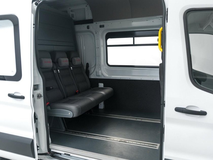 Форд Грузопассажирский салон