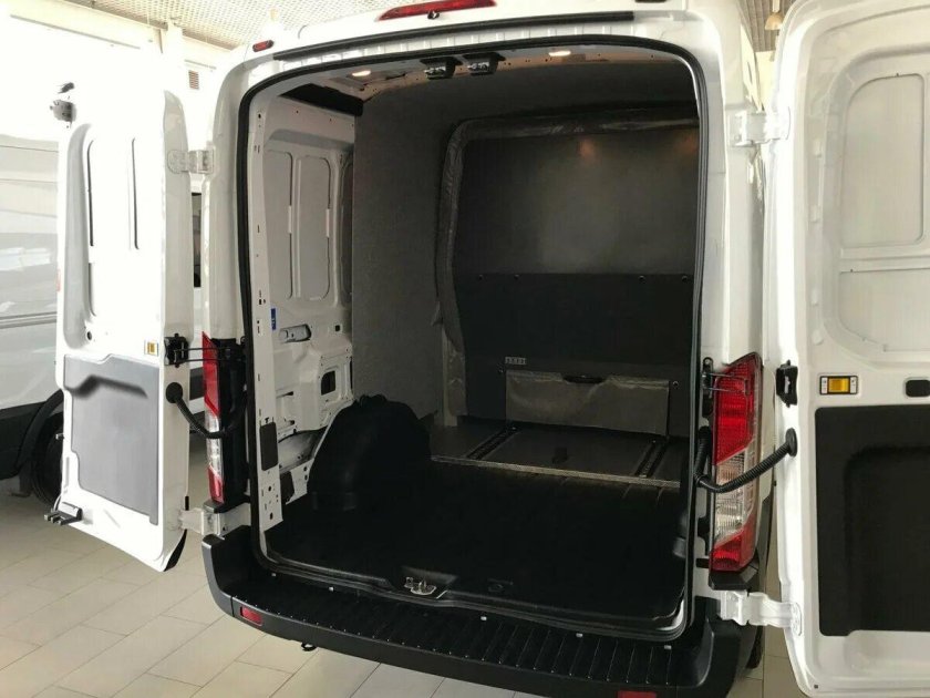 Форд Транзит l3h2 Грузопассажирский 8+1 Ривьера