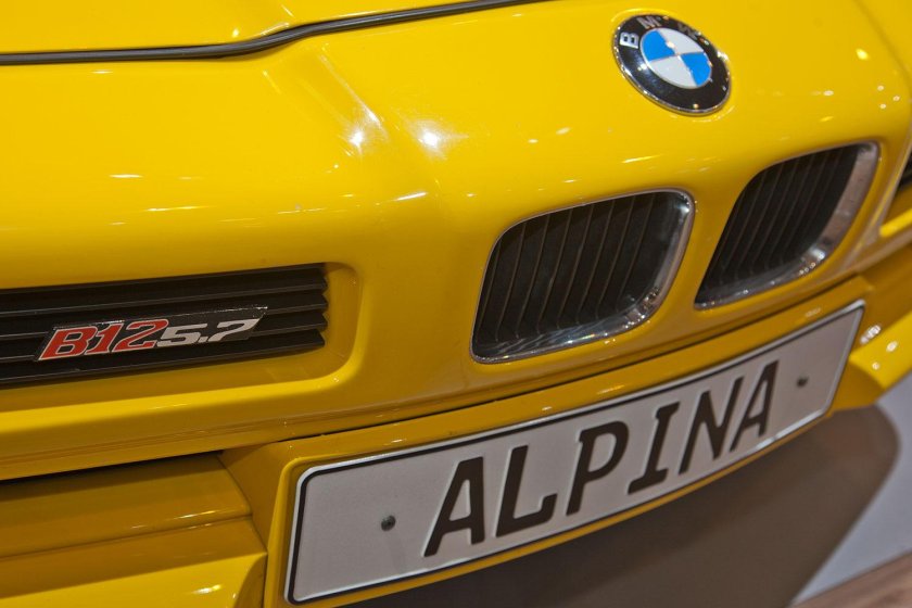 БМВ Alpina e34