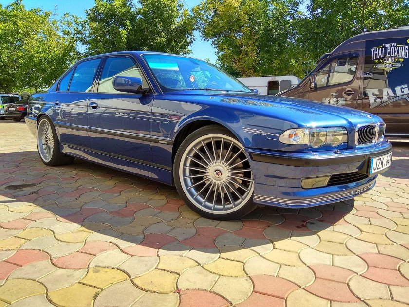 BMW e38 Alpina b12 6.0