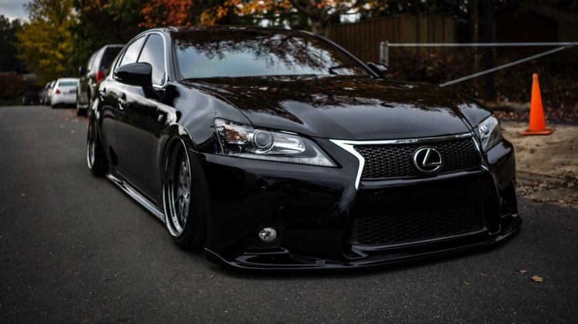 Lexus GS 350 F Sport черный