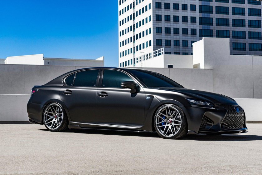 Лексус GS F 2020