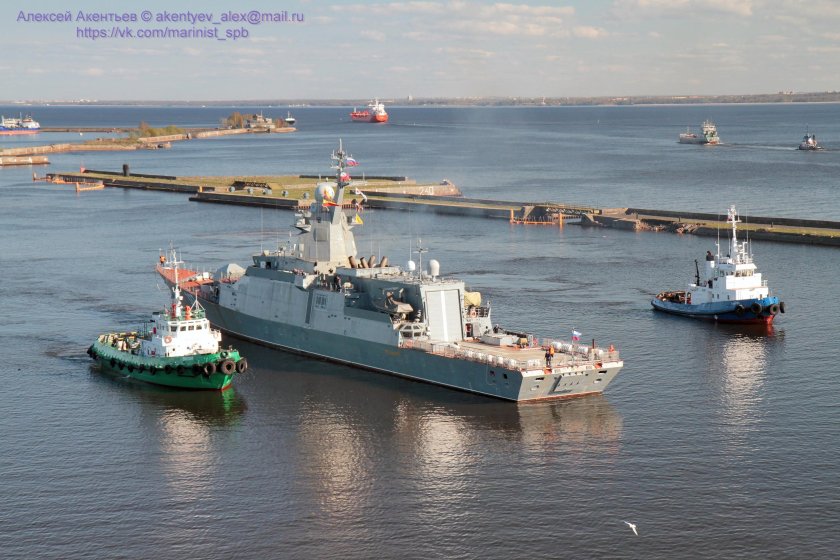 Корвет ВМФ РФ проекта 20385«Гремящий»