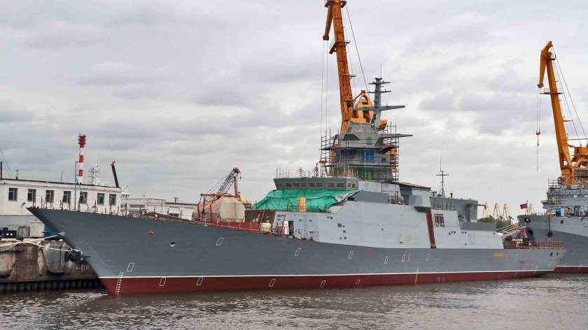 «Гремя́щий» — Корвет проекта 20385.