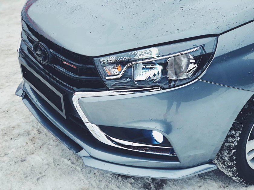 Сплиттер губа Лада Веста