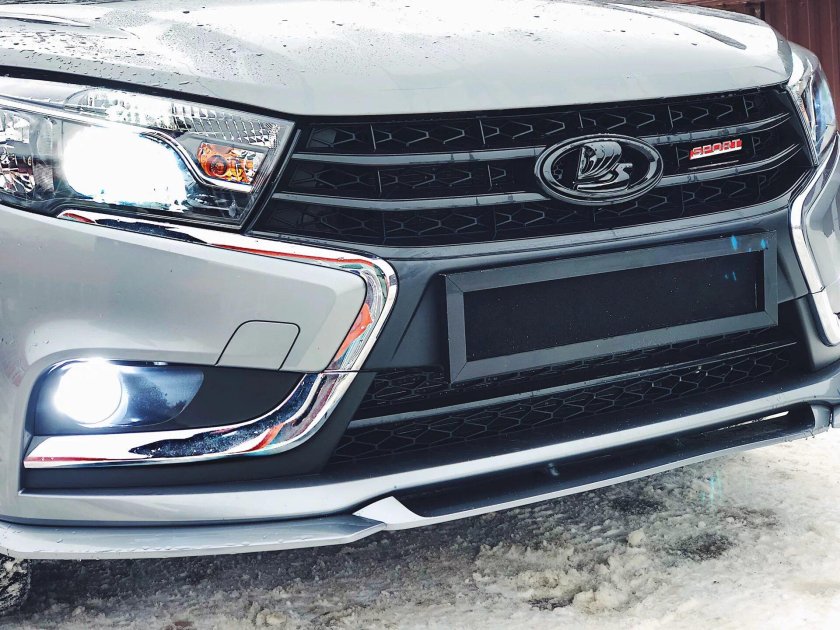 Сплиттер губа Лада Веста