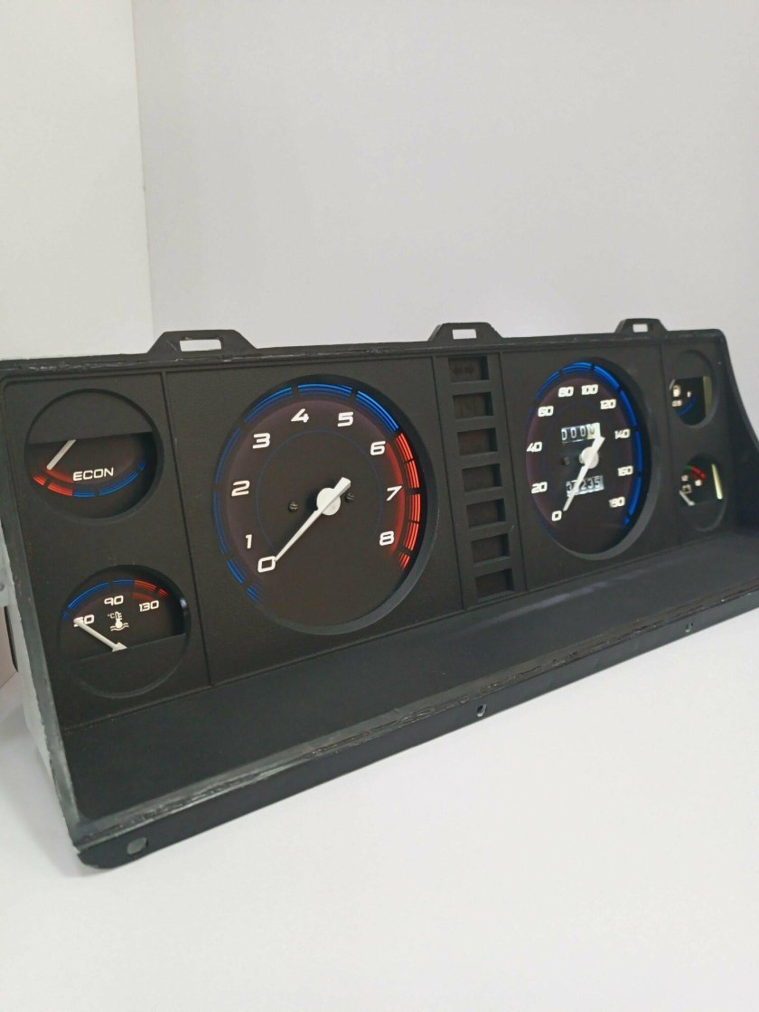 Приборка ВАЗ 2107