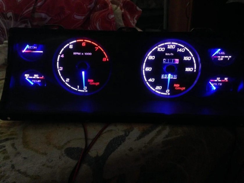 Приборка ВАЗ 2107