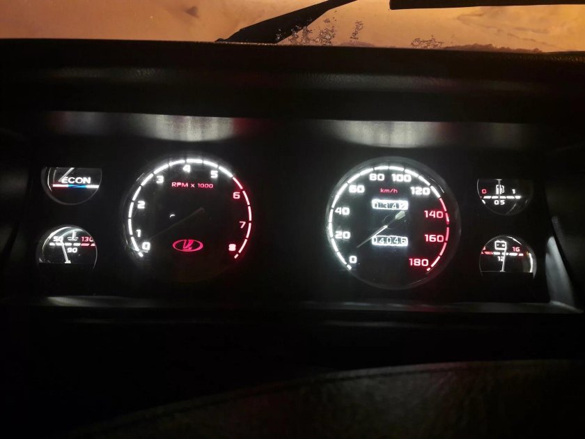 Евро приборка ВАЗ 2107