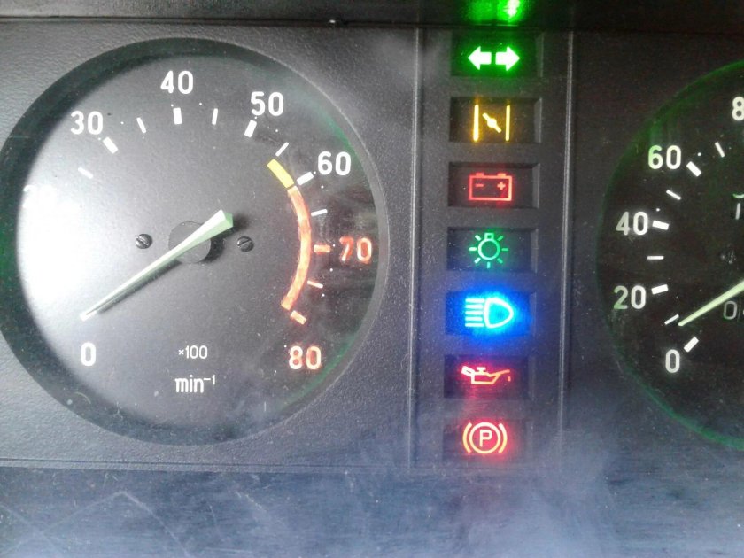 Лампы в приборную панель ВАЗ 2107