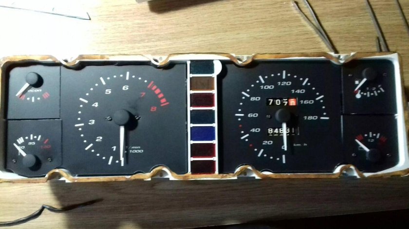 Панель приборов ВАЗ 2107 карбюратор