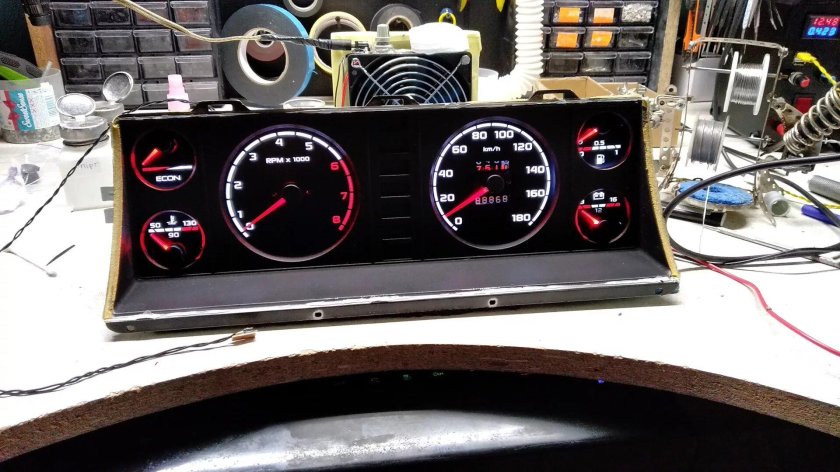 Приборная панель ВАЗ 2107