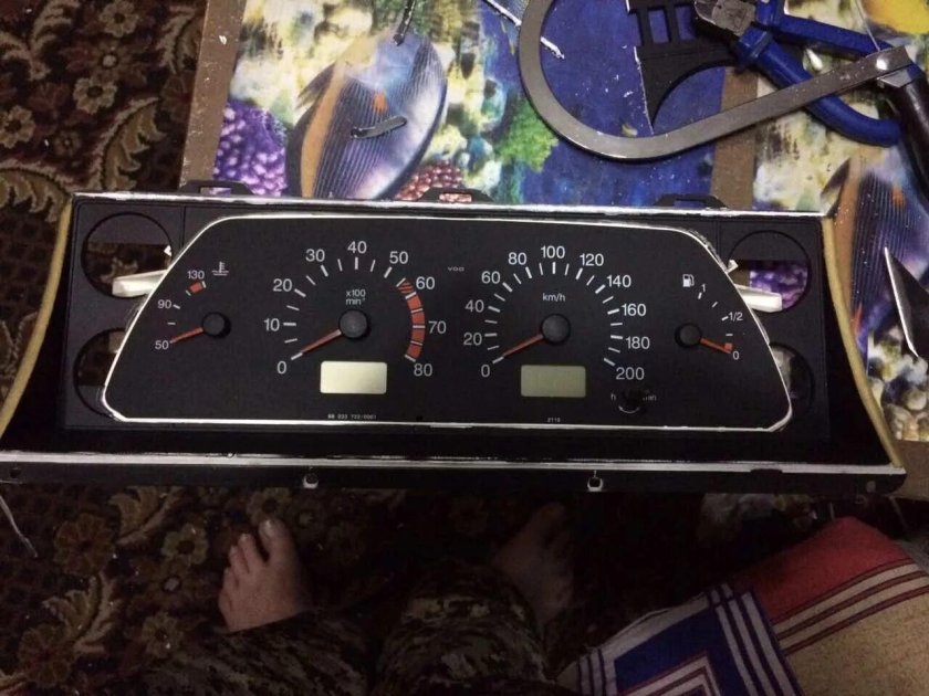 Панель приборов ВАЗ 2107 карбюратор
