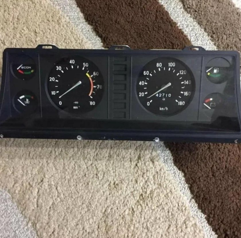 Приборка ВАЗ 2107