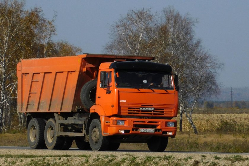 КАМАЗ 6520 старый