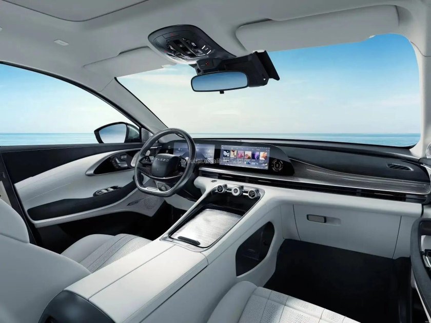 Exeed TXL 2024 салон